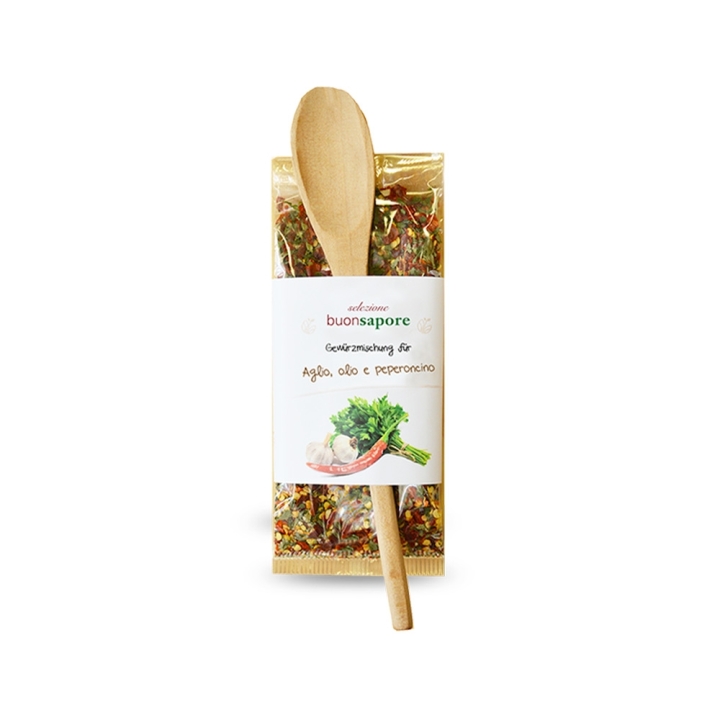 Aglio, olio e peperoncino mit Esslöffel