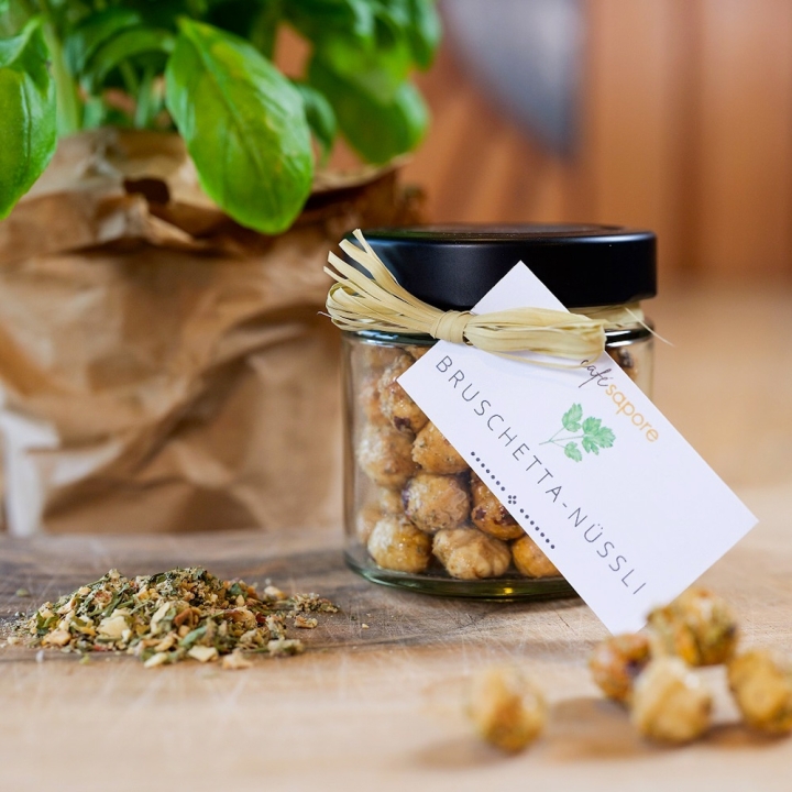 Bruschetta Gewürznüssli
